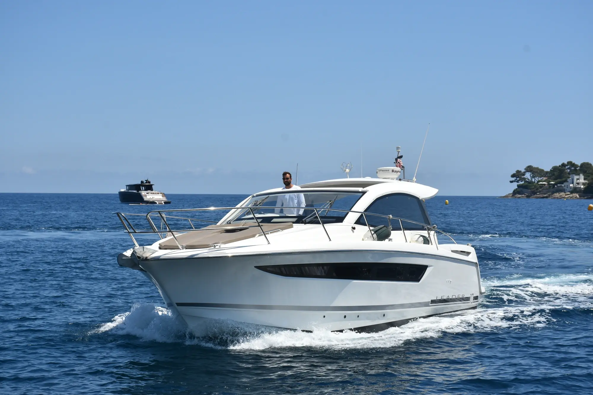 Adele Boat Photo by Blue Hat Boat Rental