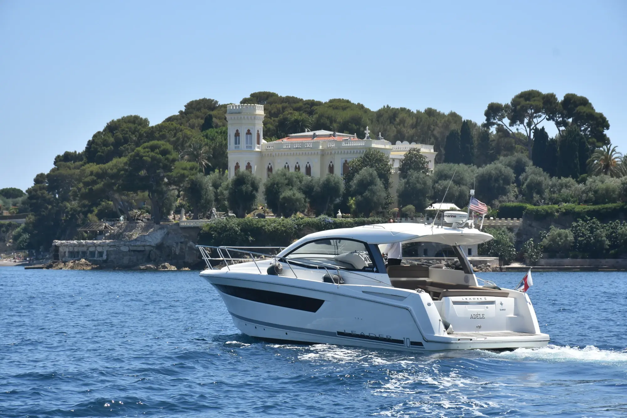 Adele Boat Photo by Blue Hat Boat Rental